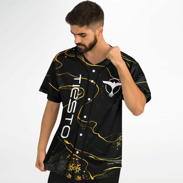 3567b9872a0f4cf8bc010c11429c746e baseballJersey male2 pose.jpg