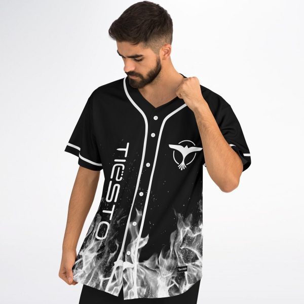47b390d1fcc495d3f72d3858efaf6201 baseballJersey male2 pose.jpg