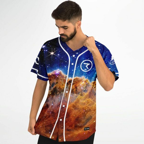 71190acdddff4917c1e17ec82166274e baseballJersey male2 pose.jpg