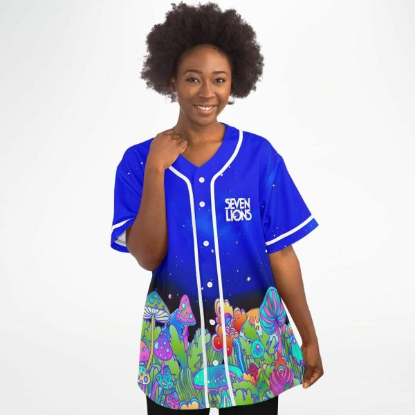 715ed983f4cd2d73da7f1d7ab9e178d3 baseballJersey female pose.jpg
