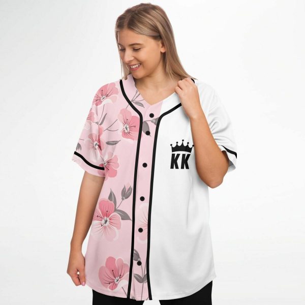 9b0545a07e0e5258840c45924d374f57 baseballJersey female2 pose.jpg