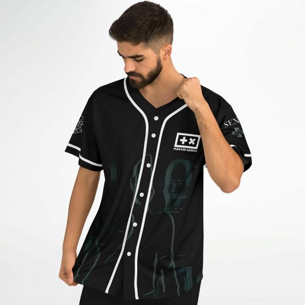 9e66cc9e9137ec42b985705939738dae baseballJersey male2 pose.jpg