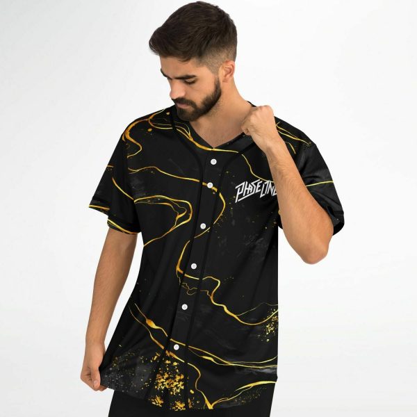 a6b47c1f6012eb5d908031c7df40bdd0 baseballJersey male2 pose.jpg