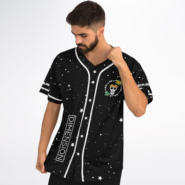 acc26a579e91a3b3e4ae0d9594d51ef2 baseballJersey male2 pose.jpg