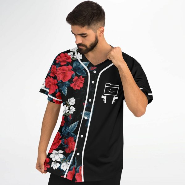 b9fac7a9de702a7ab4fd81b7ed8dcb98 baseballJersey male2 pose.jpg