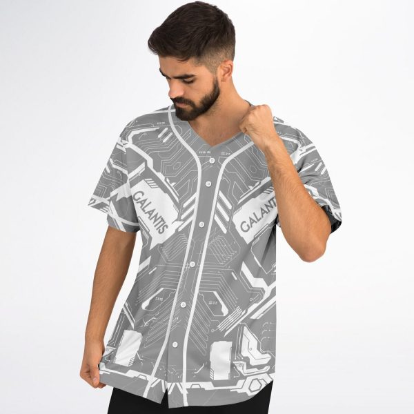 e656cf169fa569968b602e55cb5eed75 baseballJersey male2 pose.jpg