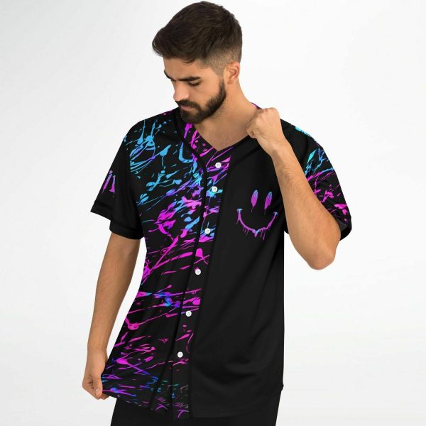 e66e6a4fcc19e955b45c9bca2c349e1c baseballJersey male2 pose.jpg